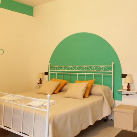 Maya Guest House วิเอตริ ภายนอก รูปภาพ